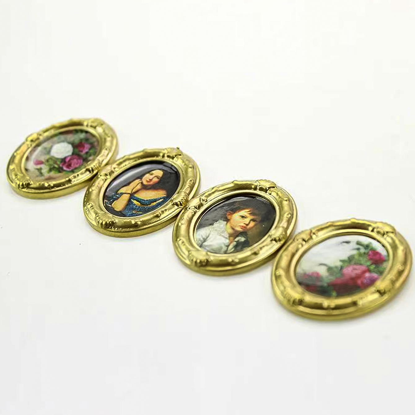 2 Pieces of Miniature Oil Pain - Photography Object ulasan dan harga